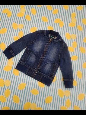 Genuine Kids from OshKosh Denim Jacket 3T Blue Long Sleeve Zip Pockets Unisex